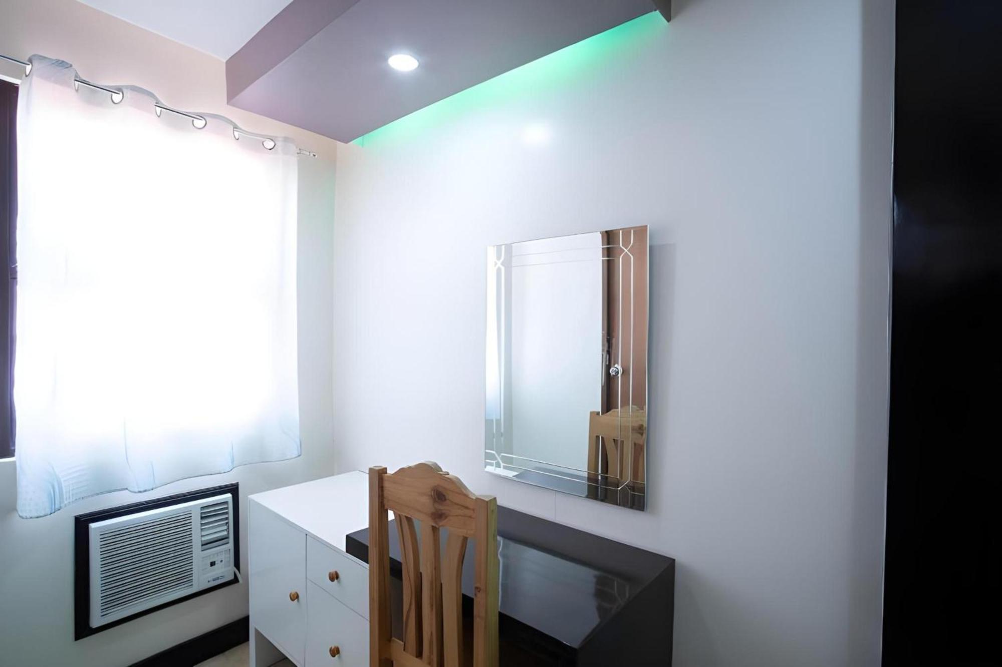 Oyo 195 Ranchotel - Binan Luaran gambar