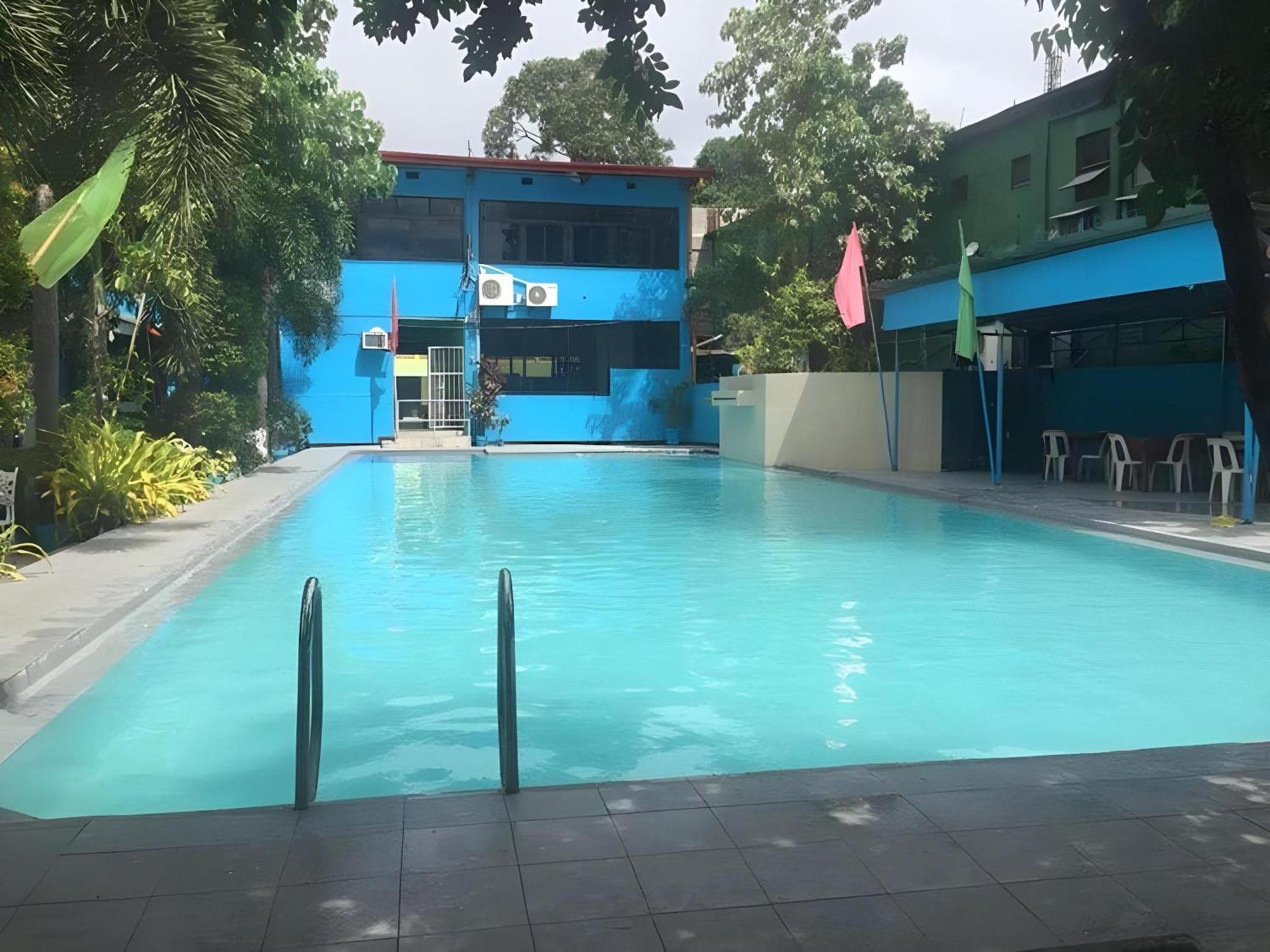 Oyo 195 Ranchotel - Binan Luaran gambar