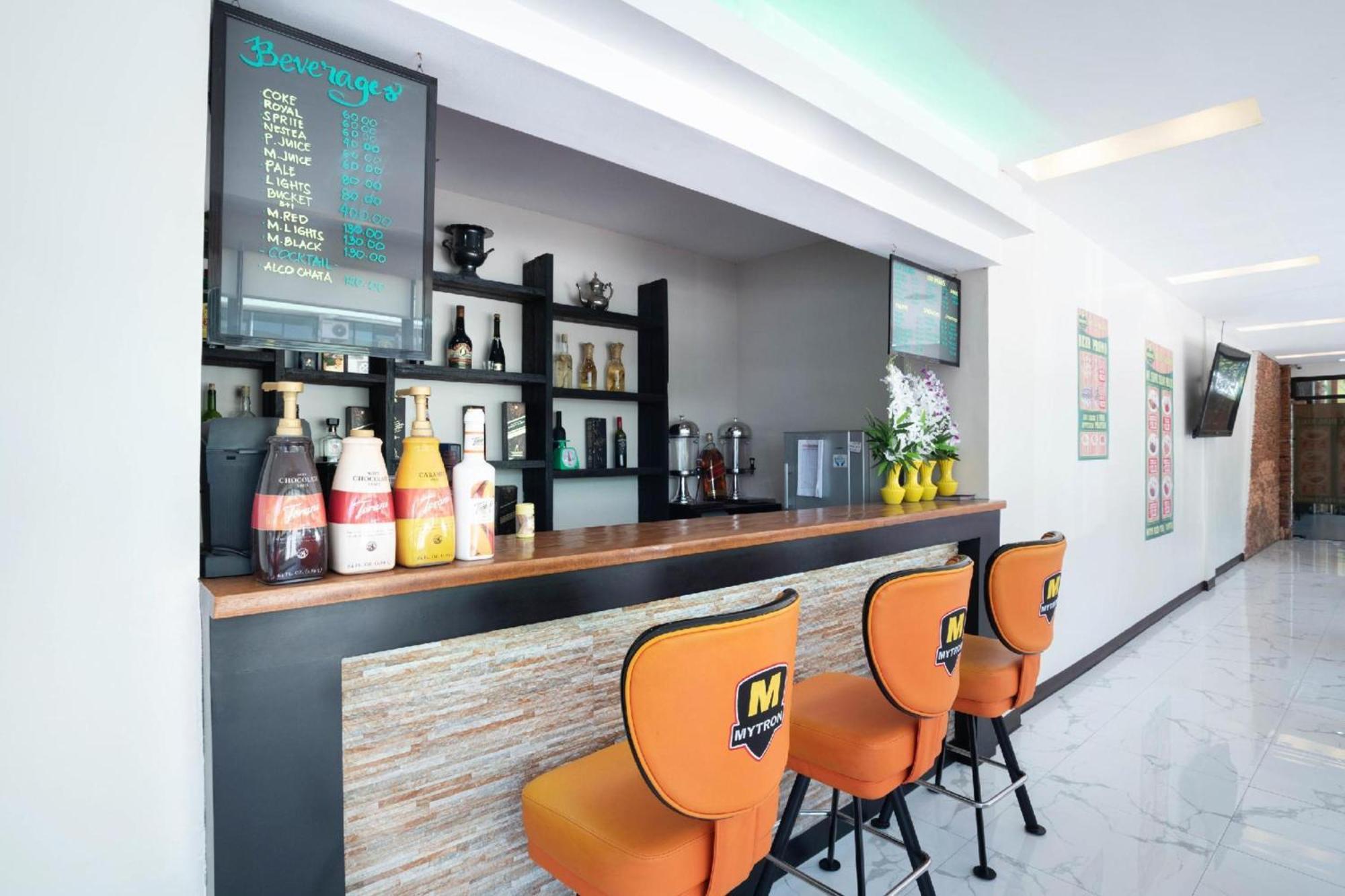 Oyo 195 Ranchotel - Binan Luaran gambar