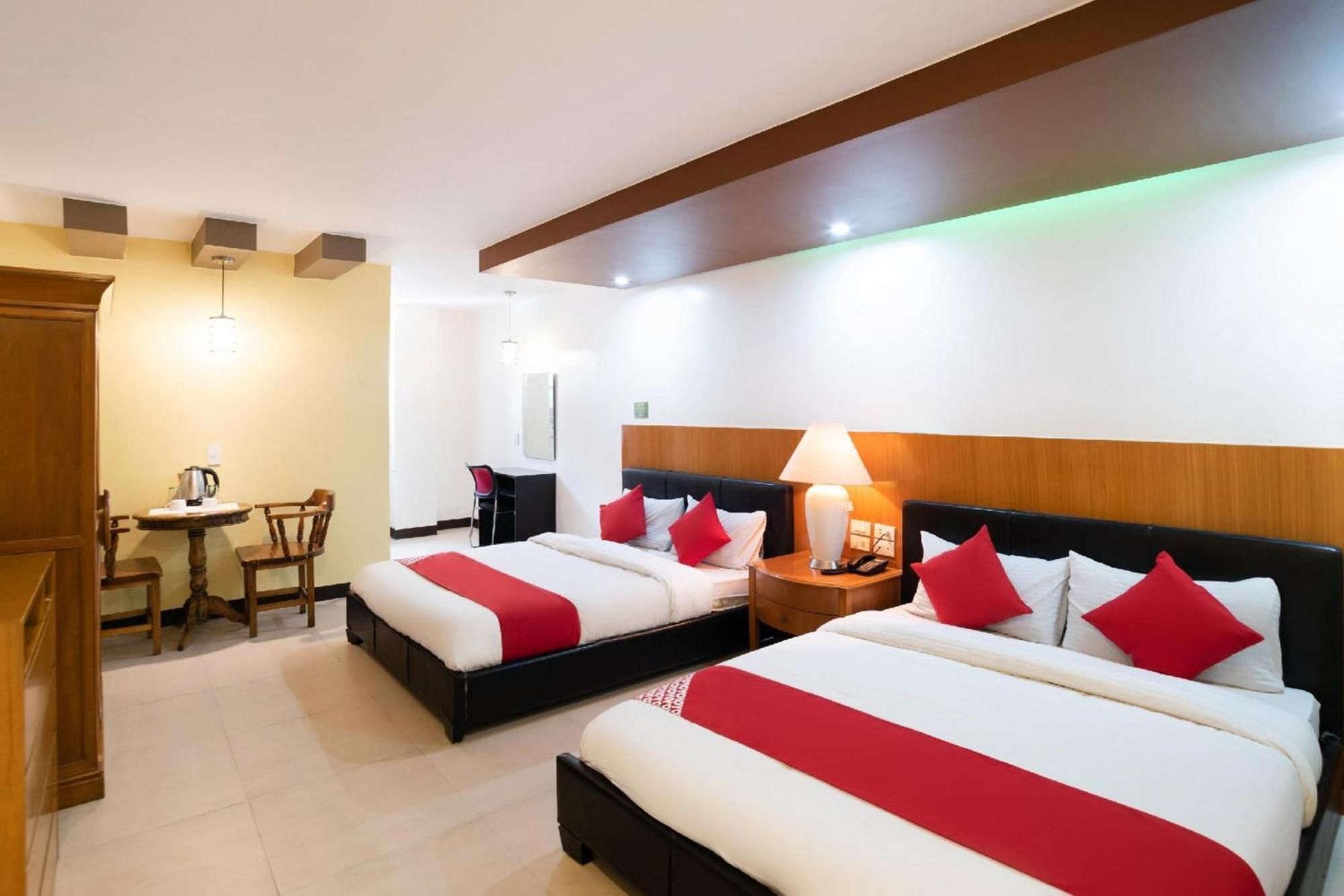 Oyo 195 Ranchotel - Binan Luaran gambar